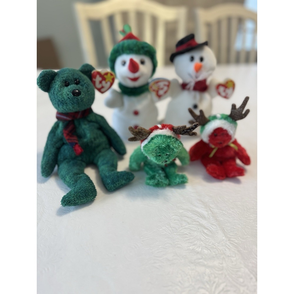 TY Beanie Babies Lot Of 5 Christmas Collection Snowball Snowgirl Wallace Jingles